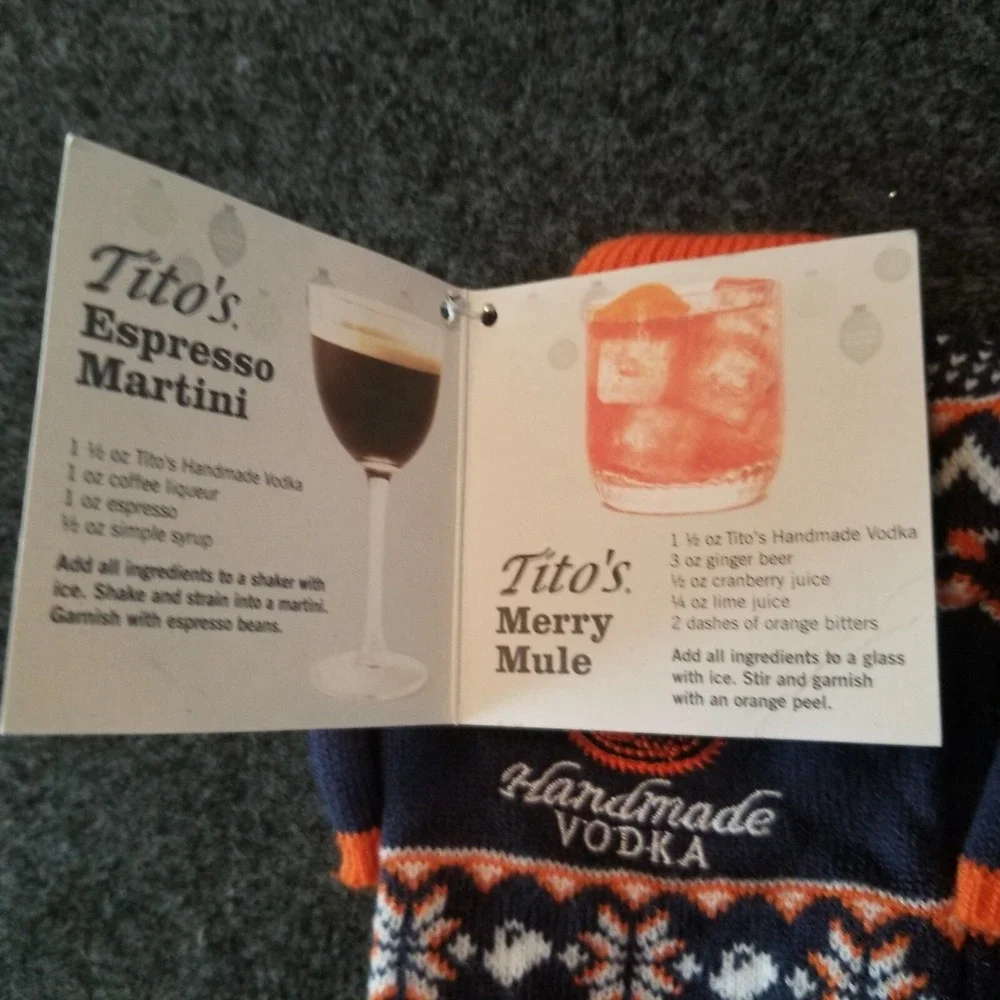 Tito's Handmade Vodka 2022 Mini Holiday Sweater Bottle Topper Gift Tag For 750ML